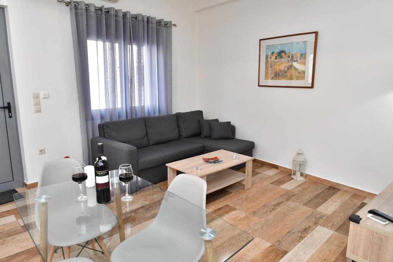 ナフプリオGiorgos Houseアパートメント エクステリア 写真